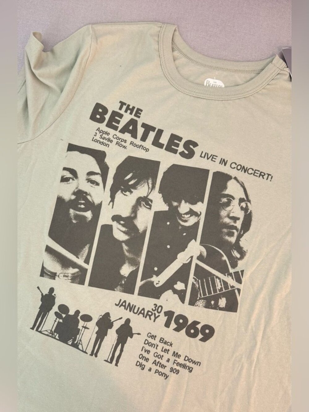 The Beatles Rooftop Concert Graphic Tee Women's Size XXL NWT Band Shirt - Picture 3 of 8